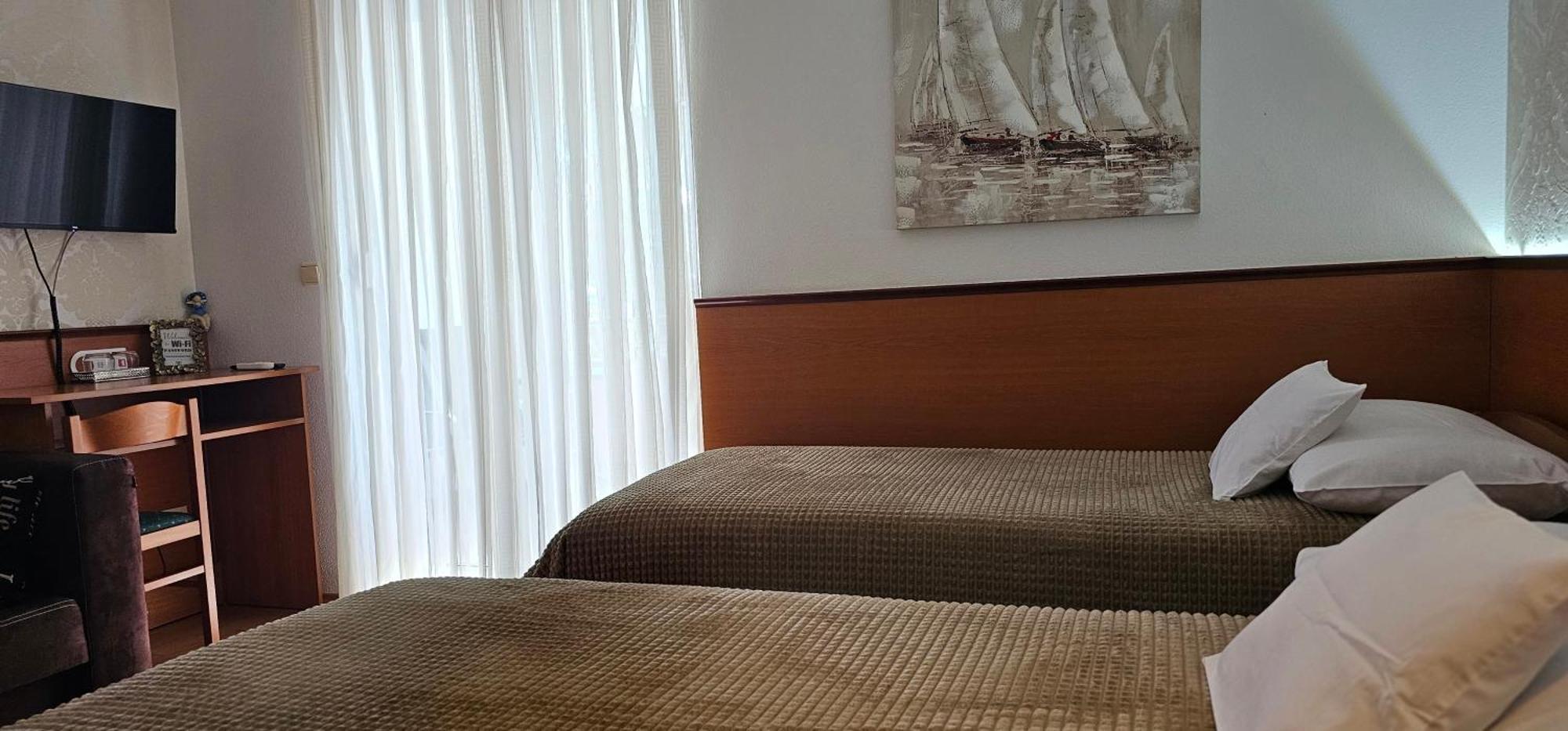 Sobe/Rooms Riva ซาดาร์ ภายนอก รูปภาพ